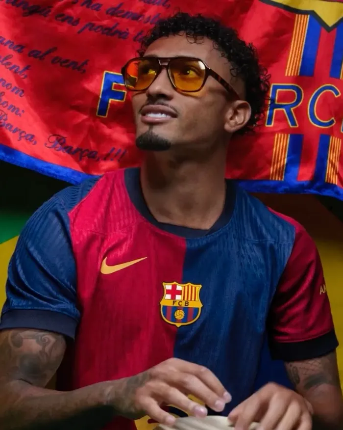 https://static.shoeprize.com/open_raffle/main_carousel/None/-shoeprize-FC-BARCELONA-2024/25-X-NIKE-HOME-JERSEY-414987-1721293187022.jpg