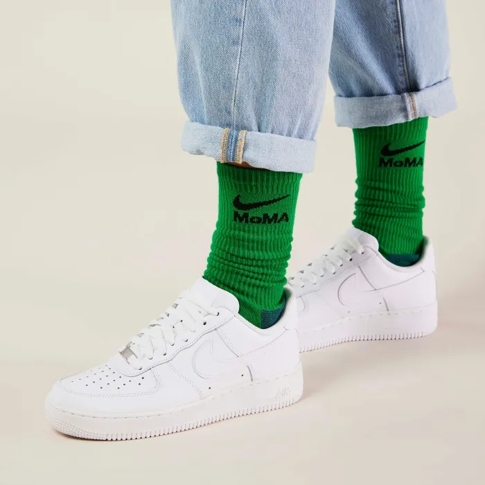 https://static.shoeprize.com/open_raffle/main_carousel/None/-shoeprize-MUSEUM-OF-MODERN-ART-X-NIKE-EVERYDAY-SOCKS-421905-1724982356014.webp