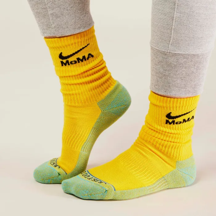 https://static.shoeprize.com/open_raffle/main_carousel/None/-shoeprize-MUSEUM-OF-MODERN-ART-X-NIKE-EVERYDAY-SOCKS-421905-1724982358569.webp